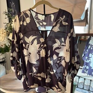 Floral Wrap Blouse - Purple and White

Also look for my bundle package.